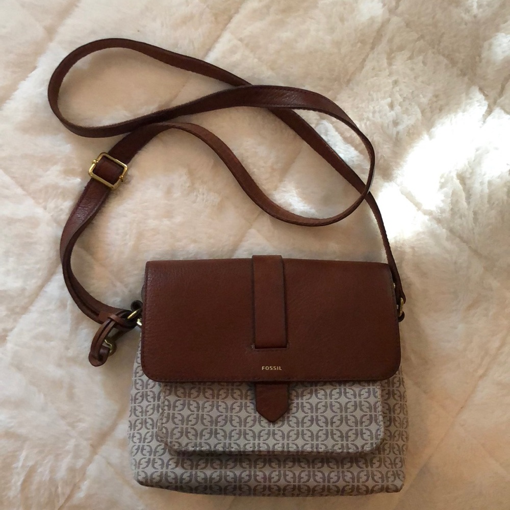Fossil handbag